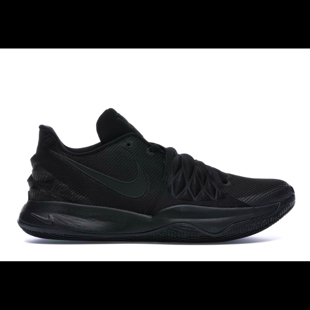Nike Kyrie 1 Low Triple Black